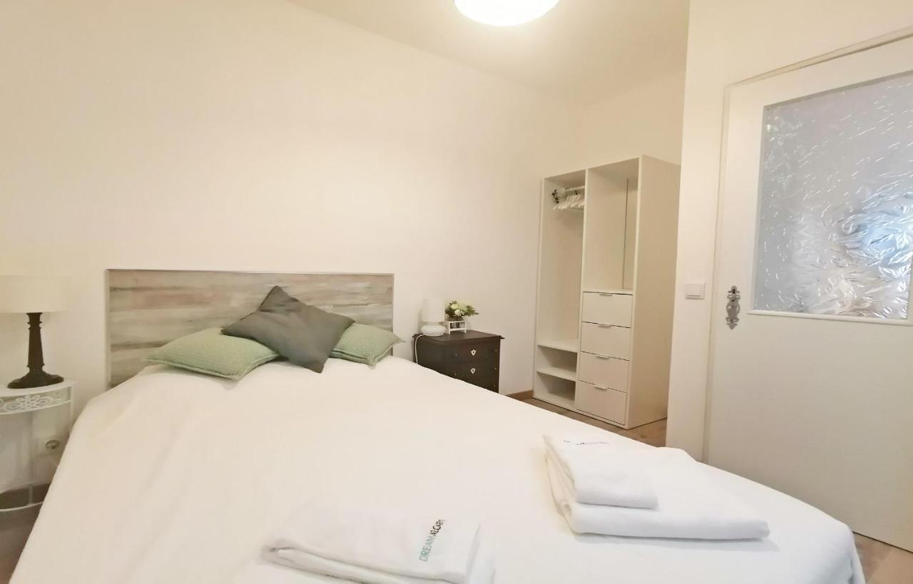Апартаменты A41 - Olive Tree Street 1 Bed Flat Лагуш Экстерьер фото